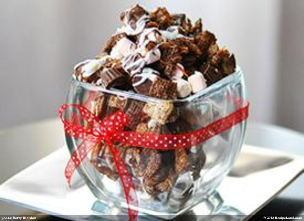 Better Than Sex Chex Mix