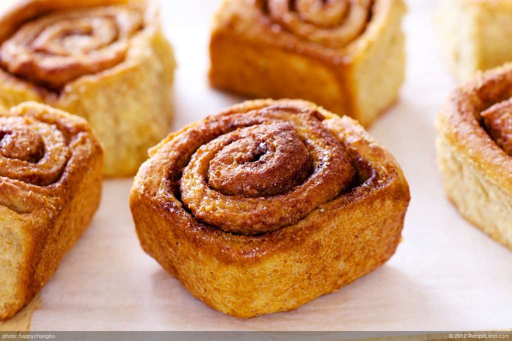 Whole Wheat Pumpkin Cinnamon Rolls recipe