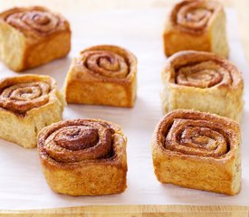 Whole Wheat Pumpkin Cinnamon Rolls