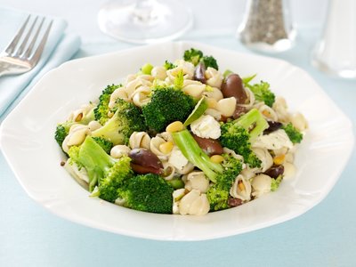 Orzo with Broccoli, Feta Cheese, and Olives