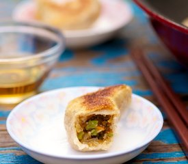 Shiitake, Bell Pepper and Vermicelli Potstickers