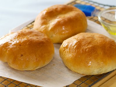 Runsas (German Beef and Cabbage Buns with Cheese)