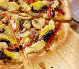 Basil Pesto, Artichoke Hearts, Sun-dried Tomato and Roasted Bell Pepper Pizza