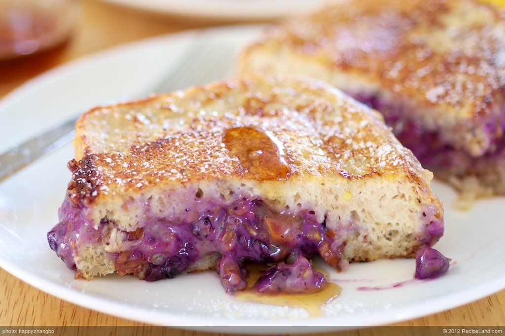 Almond Cream Cheese Stuffed French Toast