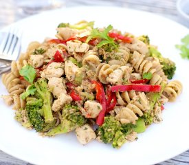 Chicken and Pasta With Creamy Walnut Sauce