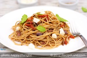 Pasta with Olives and Sun-Dried Tomatoes recipe