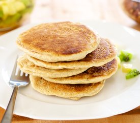 Whole Wheat Buttermilk Pancakes