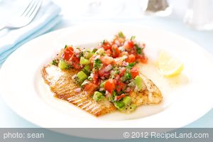 Paleo Kiwi Tomato Salsa with Tilapia 