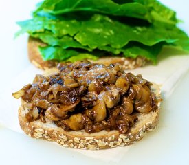 Sauteed Mushrooms and Lettuce Sandwich 