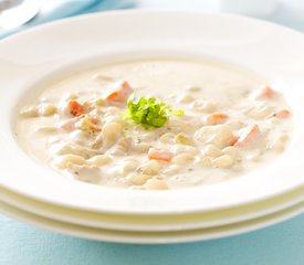 Delicious New England Clam Chowder