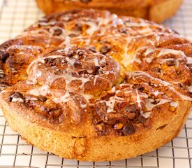 Chocolate and Nut Cinnamon Rolls