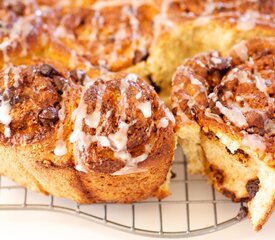 Chocolate and Nut Cinnamon Rolls