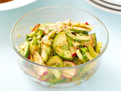 Korean Cucumber and Radish Salad 