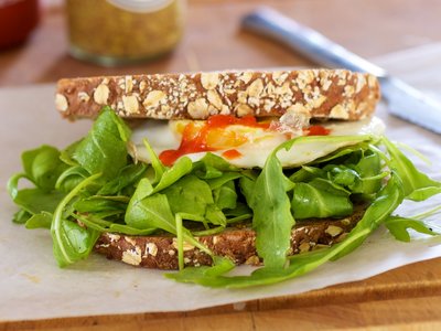 Egg Sandwich with Arugula 