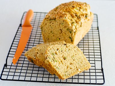 Beer Cheddar Onion Bread