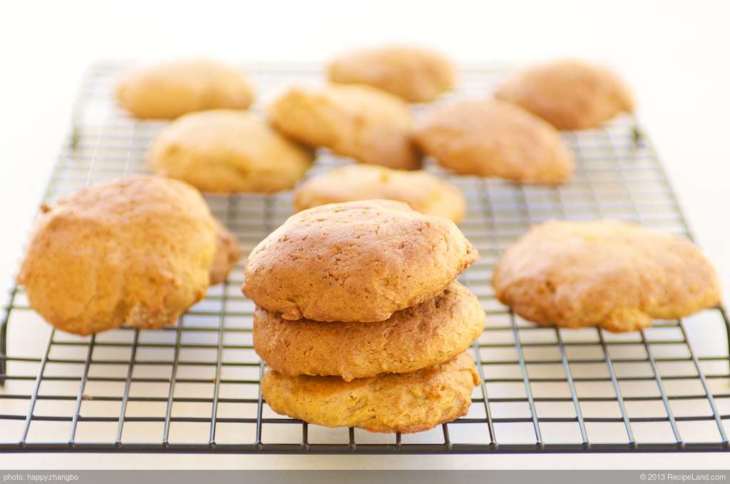 Chewy Applesauce and Peanut Butter Cookies recipe