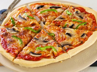 Bell Pepper, Mushroom and Onion Pizza