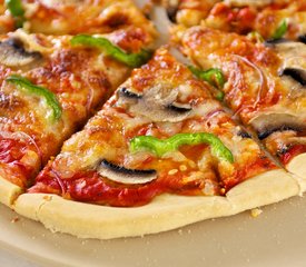 Bell Pepper, Mushroom and Onion Pizza