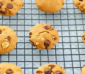 Whole Wheat Peanut Butter Chocolate Chip Cookies