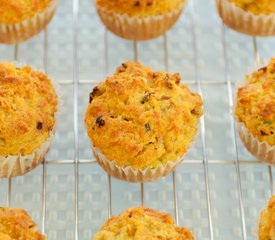 Cheddar-Onion Corn Muffins