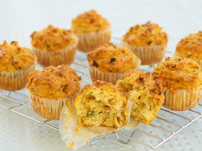 Whole Wheat Cheddar-Onion Corn Muffins