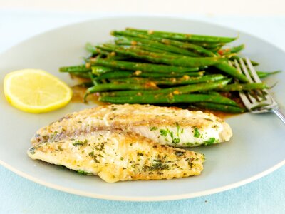 Pan Seared Tilapia with Lemony Green Beans