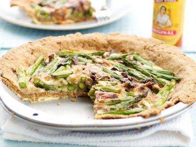 Asparagus and Gruyere Pie