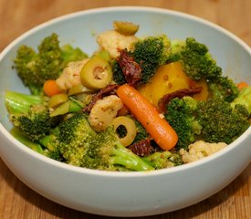 Mediterranean Broccoli and Cauliflower Salad