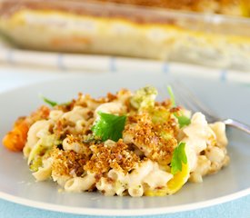 Baked Macaroni and Cheese with Broccoli and Cauliflower