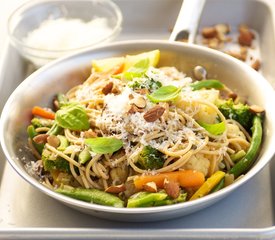 Spaghetti with Vegetables and Toasted Almonds