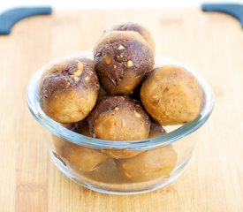 Double Chocolate and Peanut Butter Energy Balls