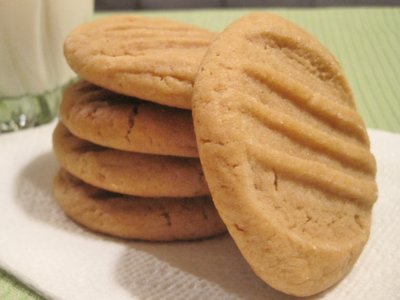 Best Ever Chewy Peanut Butter Cookies