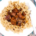 Beef Tips in Red Wine Sauce