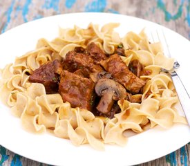 Beef Tips in Red Wine Sauce