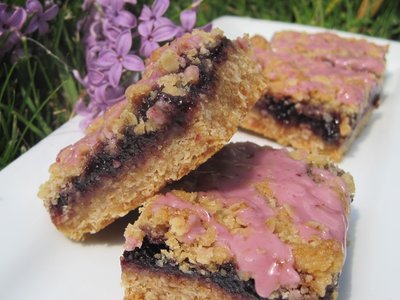 Blackberry Crunch Bars