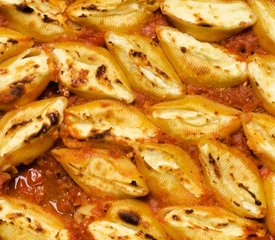 Baked Tomato and Cheese Shells