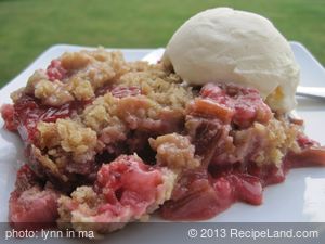 Rhubarb Strawberry Crisp recipe