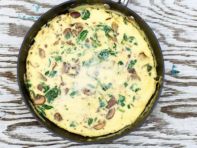 Low-fat Crustless Spinach Mushroom Quiche