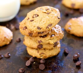 Applesauce, Peanut Butter and Chocolate Chip Cookies