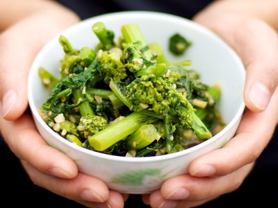 Garlicky - Soy Rapini (Broccoli Rabe)