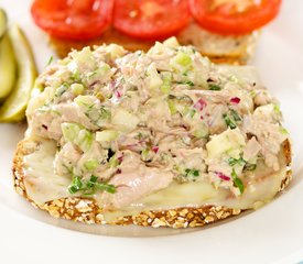 Delicious Tuna Melt Sandwiches with Swiss Cheese and Apple