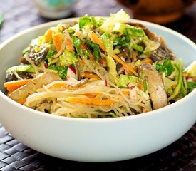 Asian Noodle, Cucumber and Lettuce with Peanut Sauce