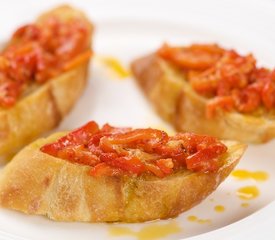 Crostini Ai Pepperoni Arrostiti (Crostini with Sweet Peppers)