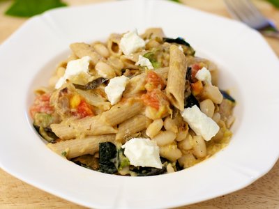 Fennel, Zucchini and White Bean Pasta