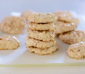 Pillowy Coconut Macaroons