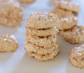 Pillowy Coconut Macaroons