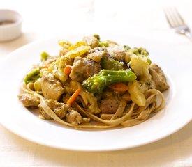 Chicken Pesto Vegetable Stir-Fry with Fettuccine