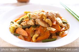 Cashew Chicken with Vegetables 