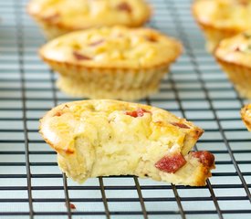 Impossible Bisquick Quiche Tarts