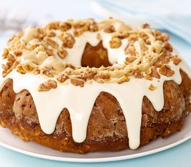 Fresh Apple Cake with Caramel and Walnuts